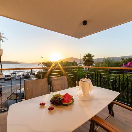 Luxury Apartment Vagabundo 1 Free Parking Trogir Exterior photo